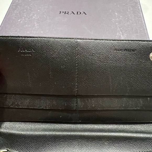 💯Authentic Prada Nylon Tessuto Long Snap Wallet - Picture 5 of 12